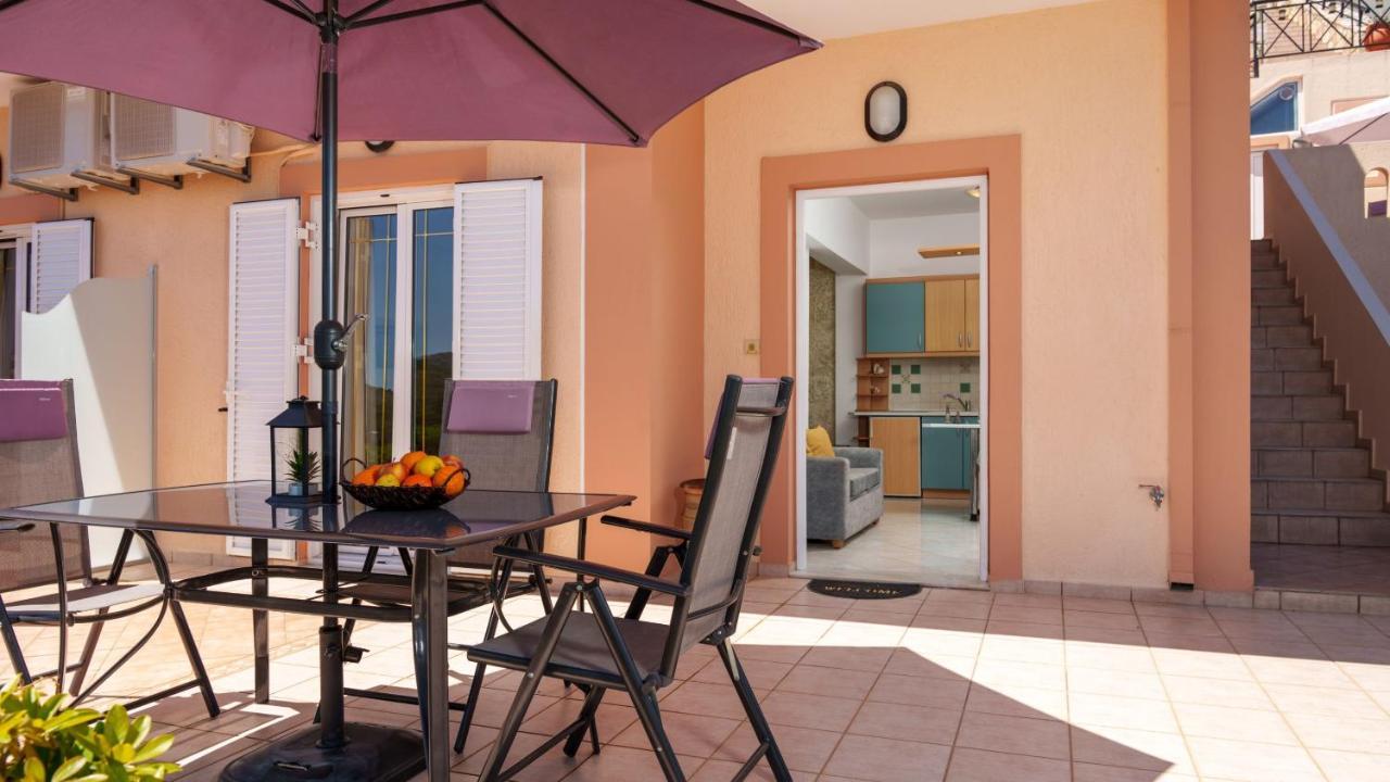Fnk Apartments With Sea View Agia Pelagia Екстериор снимка
