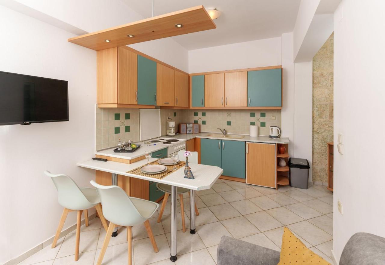 Fnk Apartments With Sea View Agia Pelagia Екстериор снимка