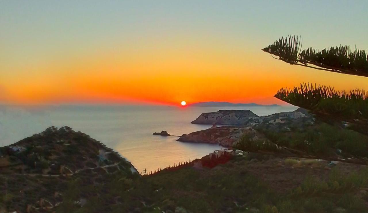 Fnk Apartments With Sea View Agia Pelagia Екстериор снимка