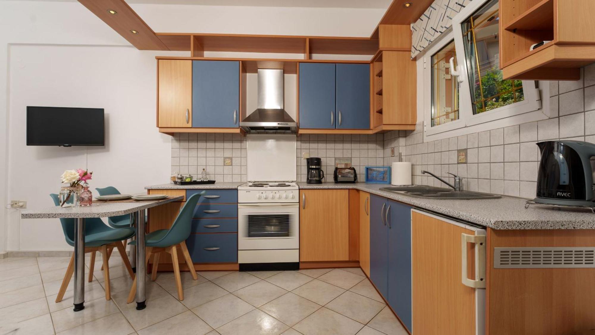 Fnk Apartments With Sea View Agia Pelagia Екстериор снимка