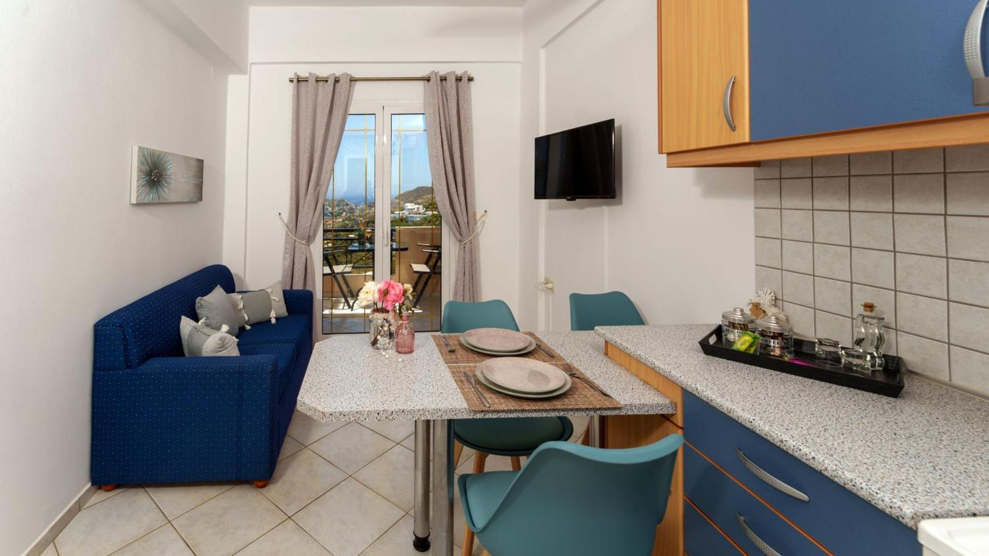 Fnk Apartments With Sea View Agia Pelagia Екстериор снимка